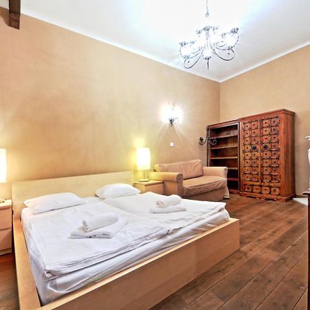 Rose Antique Apartment Prag Exteriör bild