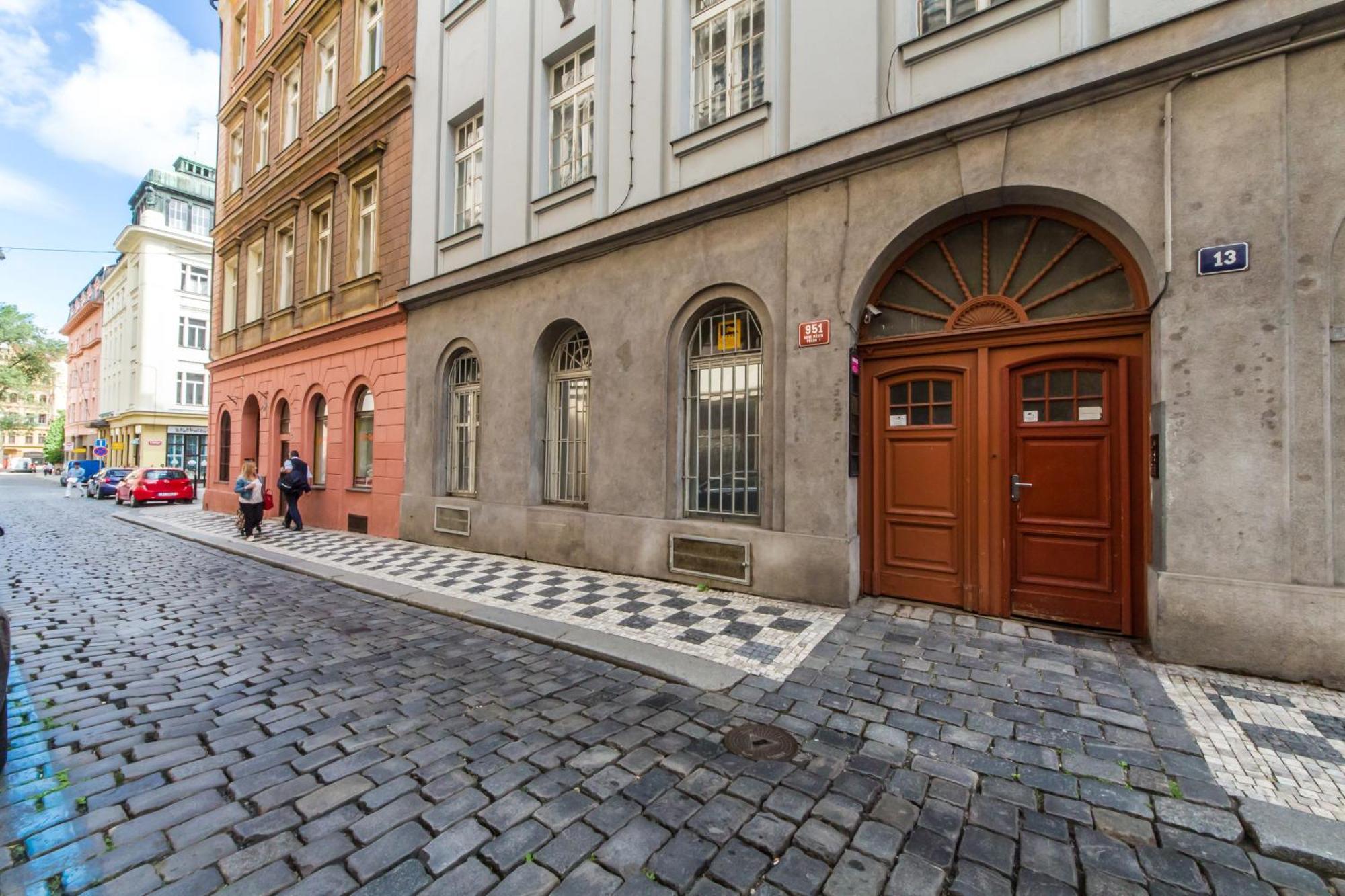 Rose Antique Apartment Prag Exteriör bild